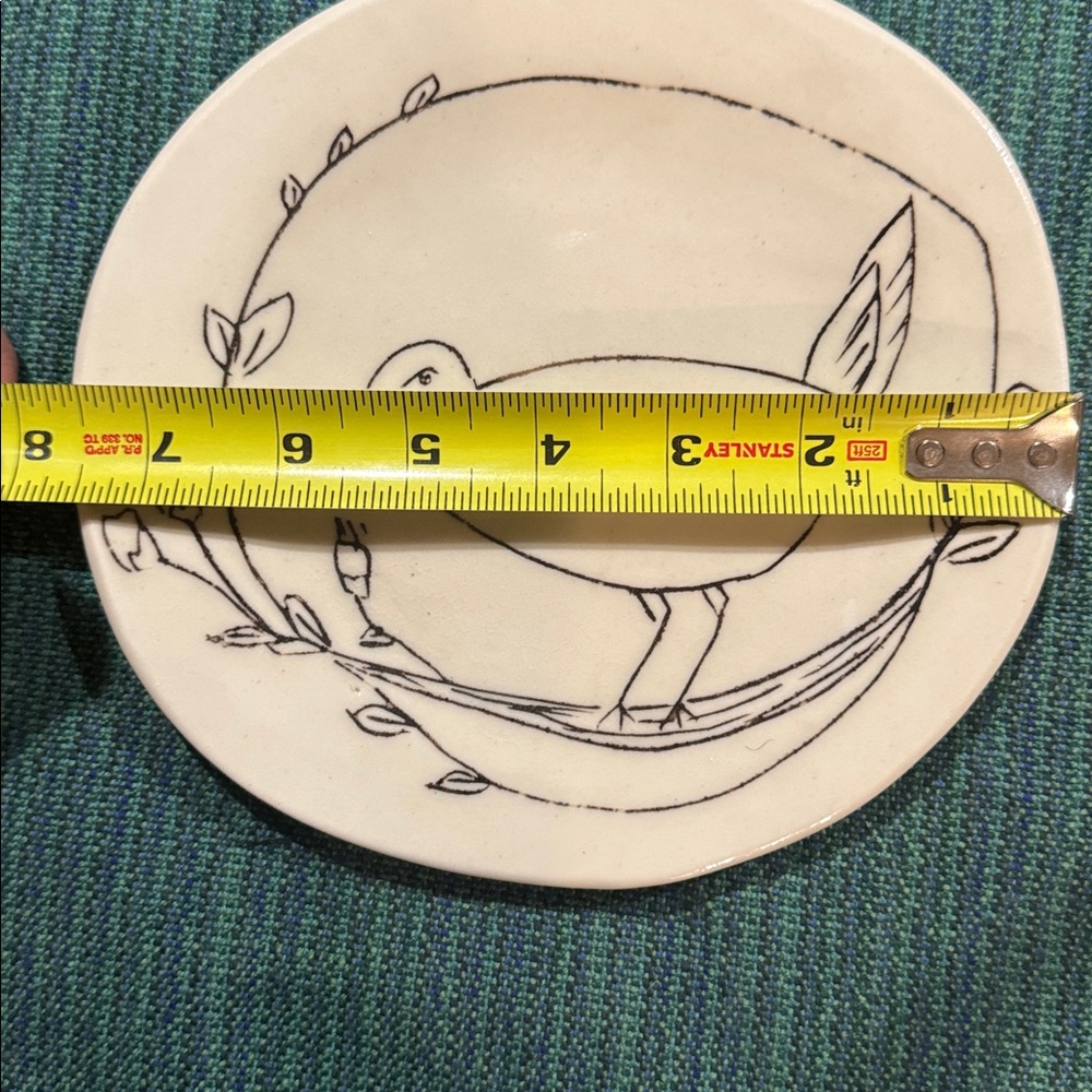 Handcrafted Ceramic Plate with Bird Design - Picture 2 of 5